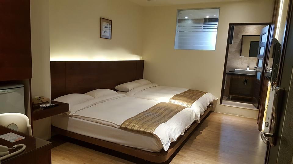 Happy Hostel لوكانغ المظهر الخارجي الصورة